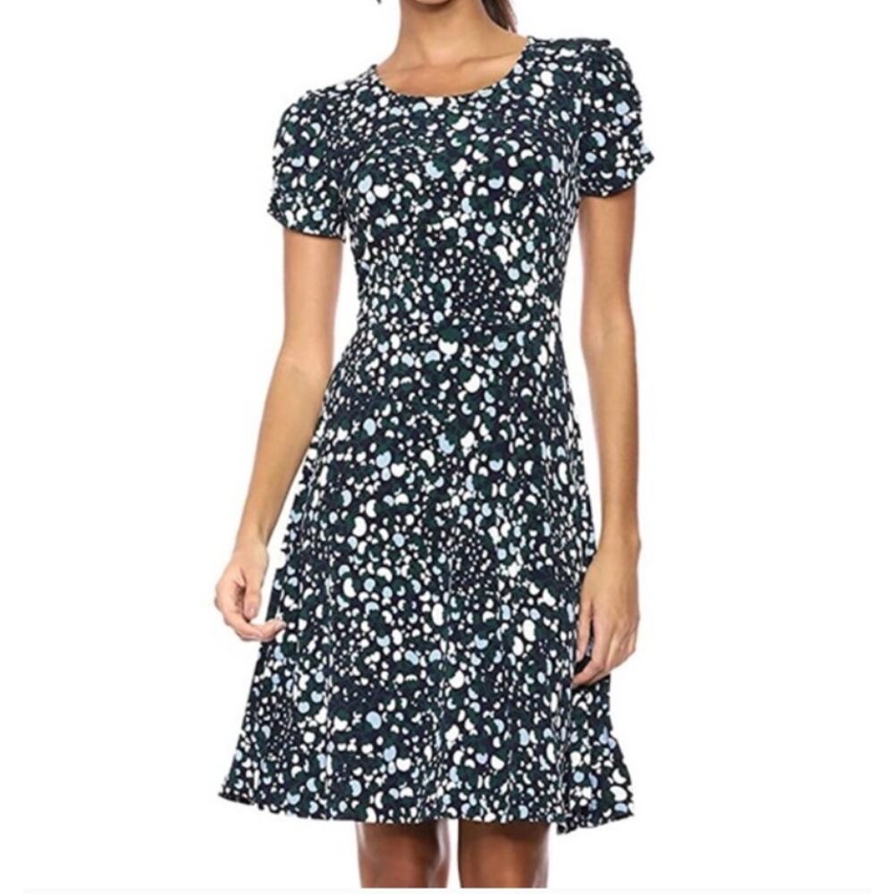 Lark & Ro Fit n Flare Gathered Short Sleeve Dress